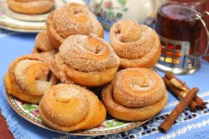 булочки с корицей из дрожжевого теста рецепт