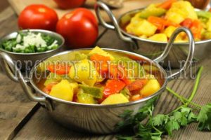 овощное рагу с кабачками и картошкой