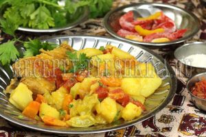 рагу из курицы с картошкой и овощами
