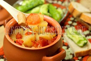 мясо в горшочках с картошкой в духовке