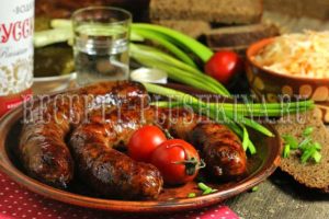 домашняя колбаса из свинины в кишках