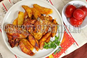куриные крылышки с картошкой в духовке